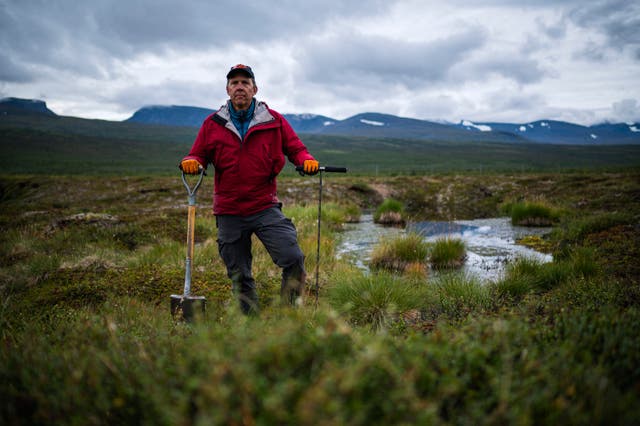 <p>Bonkers, <a href="https://twitter.com/icy_pete/status/1504992810239344641">according to</a> an Antarctic researcher</p>
