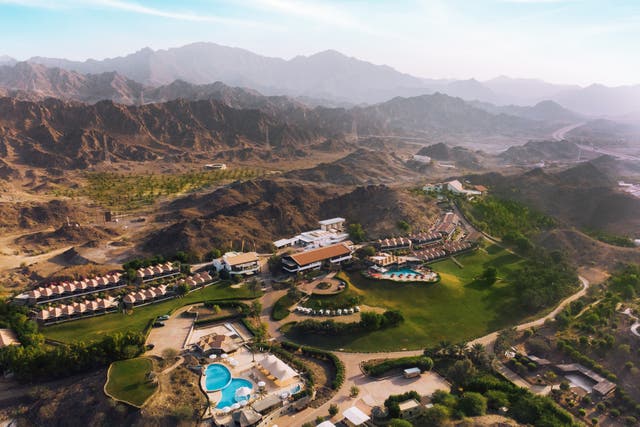<p>Stay in Dubai in style with chic chalet-like suites at JA Hatta Fort Hotel</p>